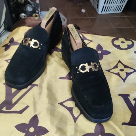Ferragamo black suede loafers - Picture 5 of 11